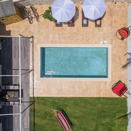 Garden Chania فيلة